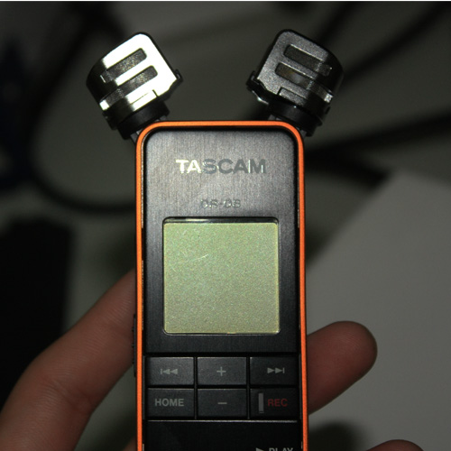 Tascam DR-08 便攜式數(shù)字錄音機(jī)